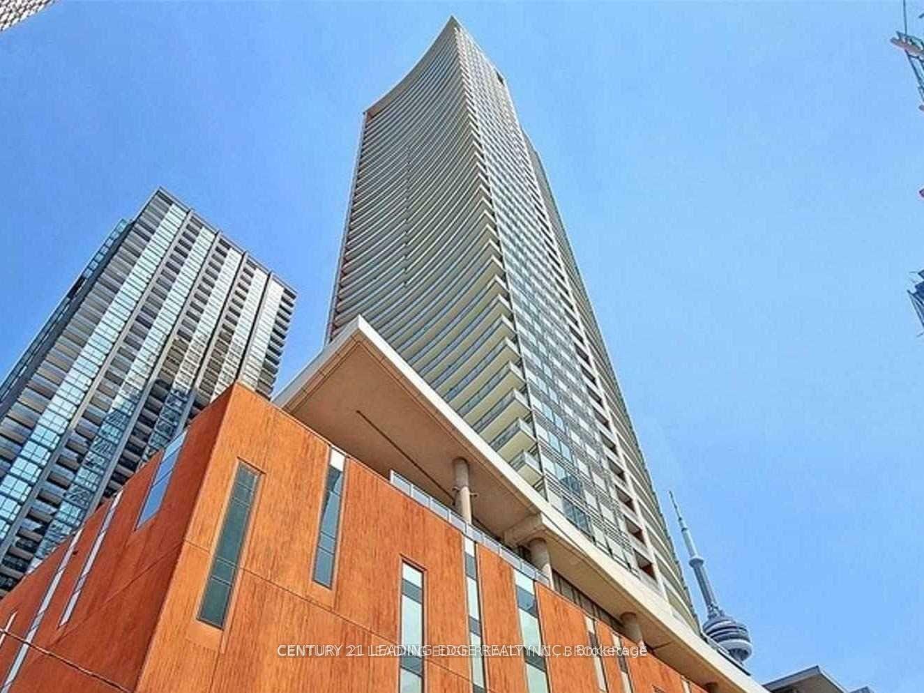 Photo de la propriété: 21 Widmer Street 1702 ON M5V 0B8