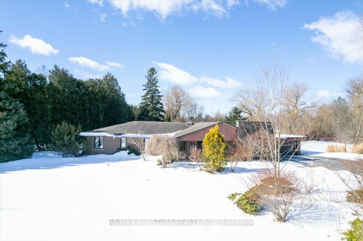 Property Photo:  4272 Bethesda Rd  ON L4A 7X5 