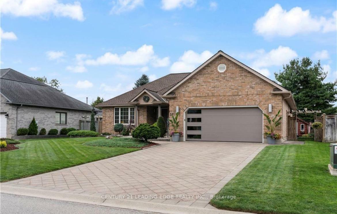 Photo de la propriété:  57 Parkview Drive  ON N0L 1G2 