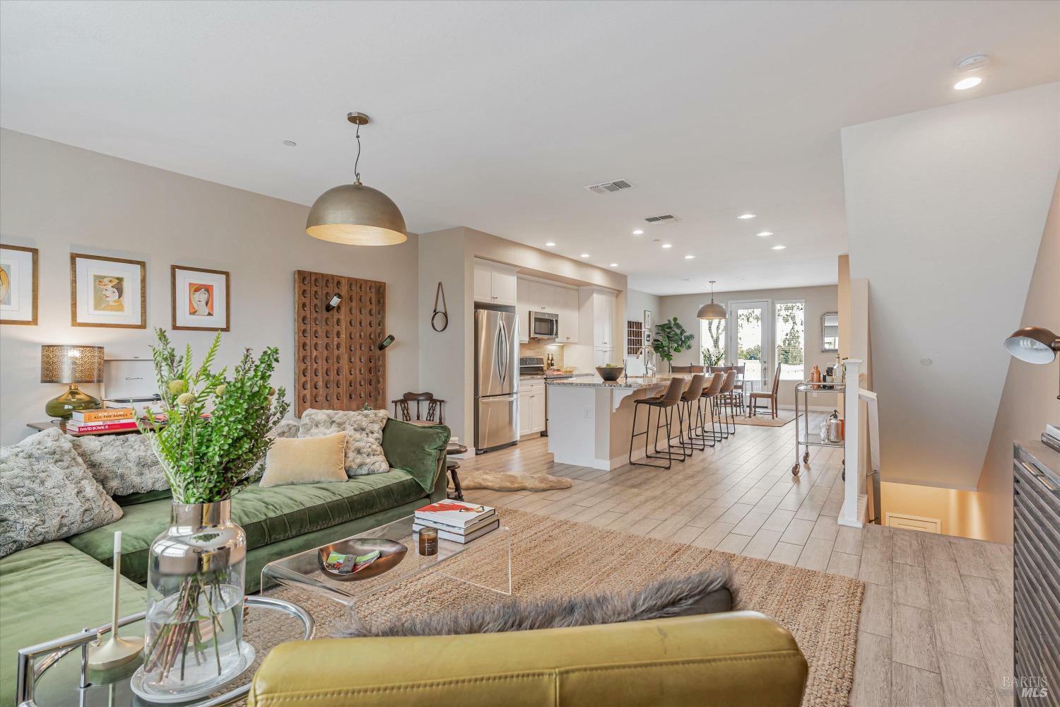Property Photo: 124 Johnson Street CA 95492