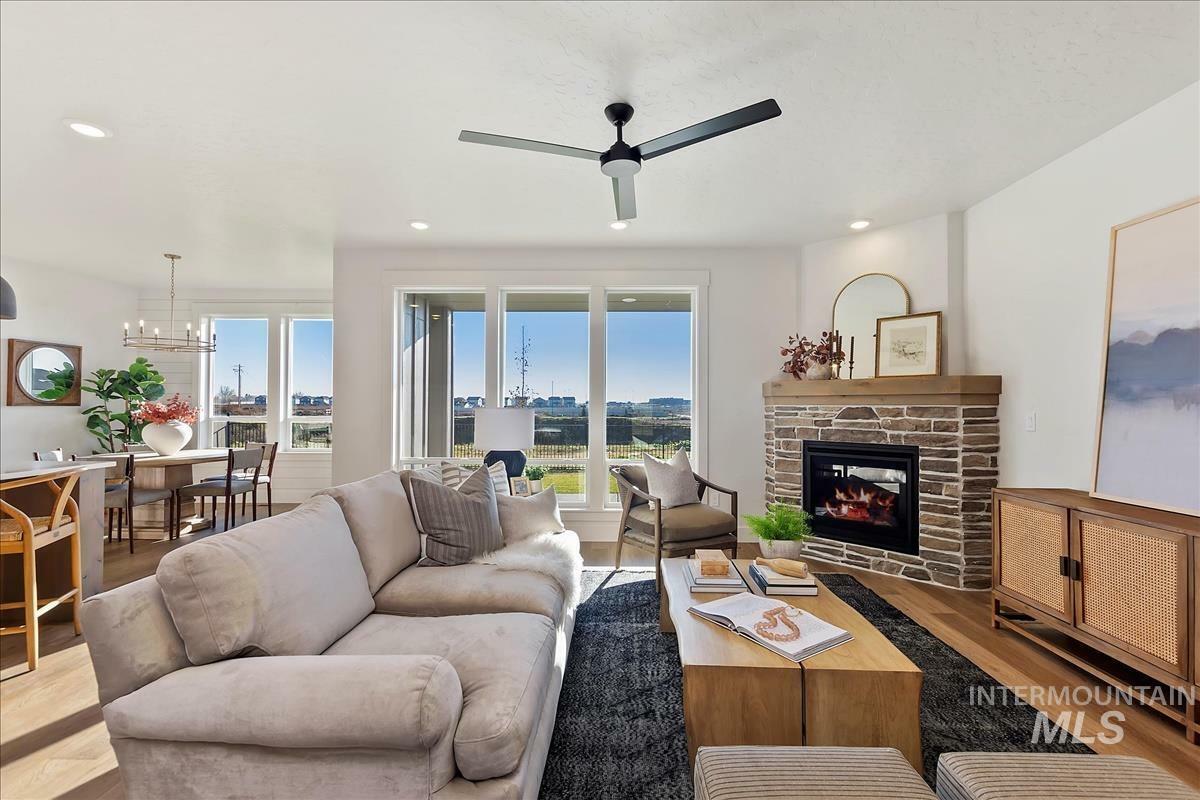Property Photo: 4588 N Alameda Creek Ave ID 83646