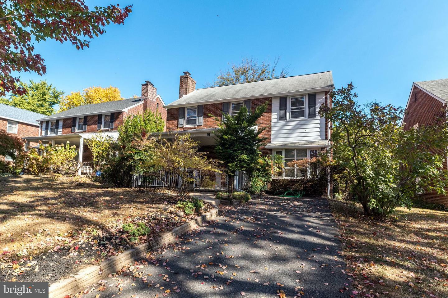 Property Photo: 19 Trent Road PA 19096