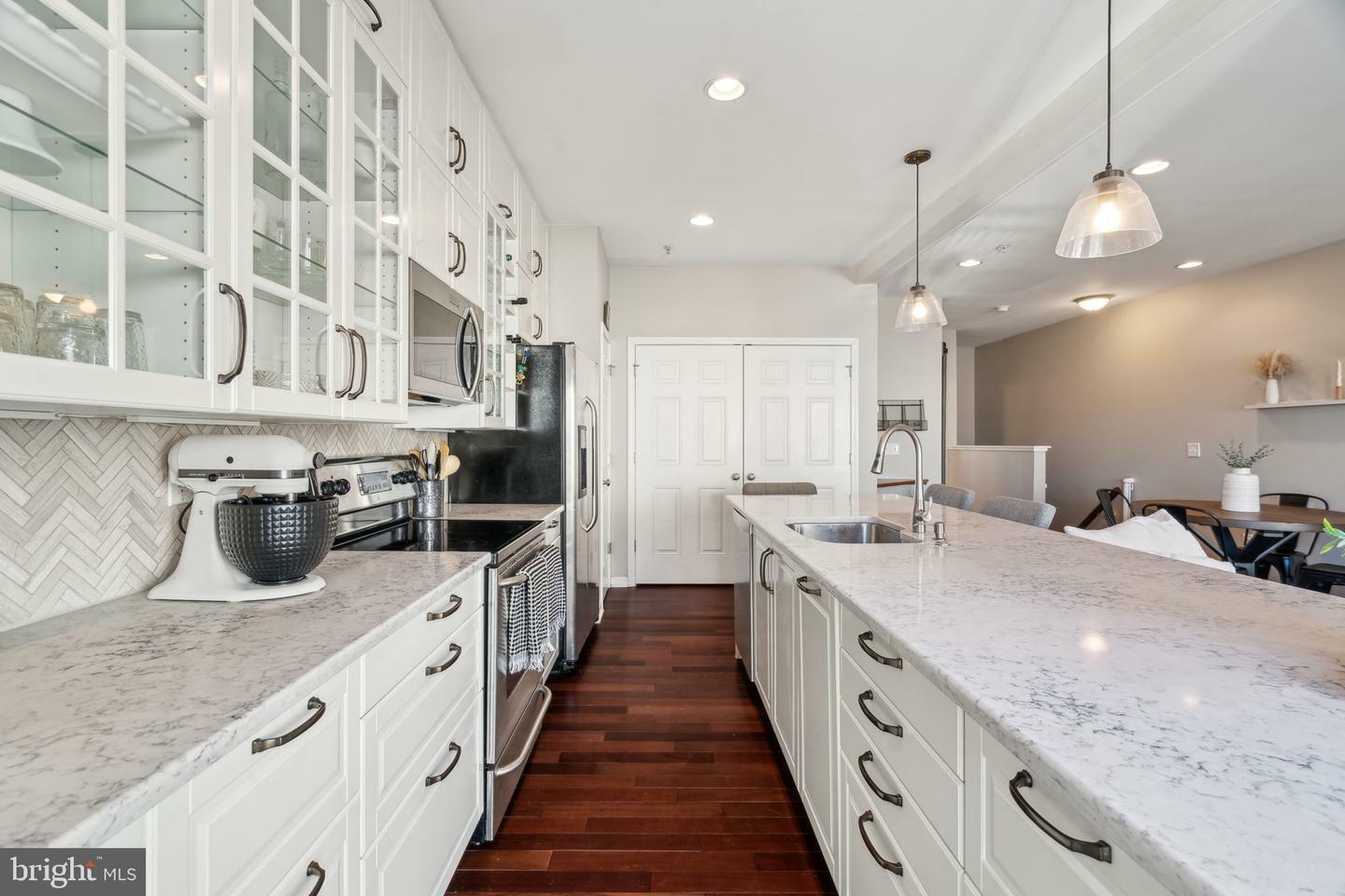 Property Photo: 715 Brown Street A PA 19123