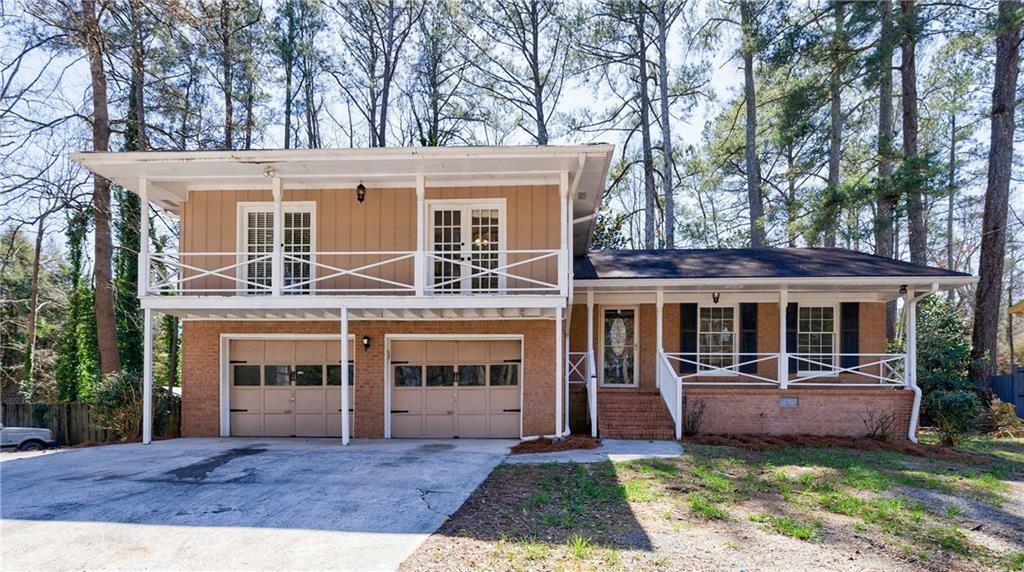 Property Photo: 1618 Cheryl Leigh Drive GA 30296