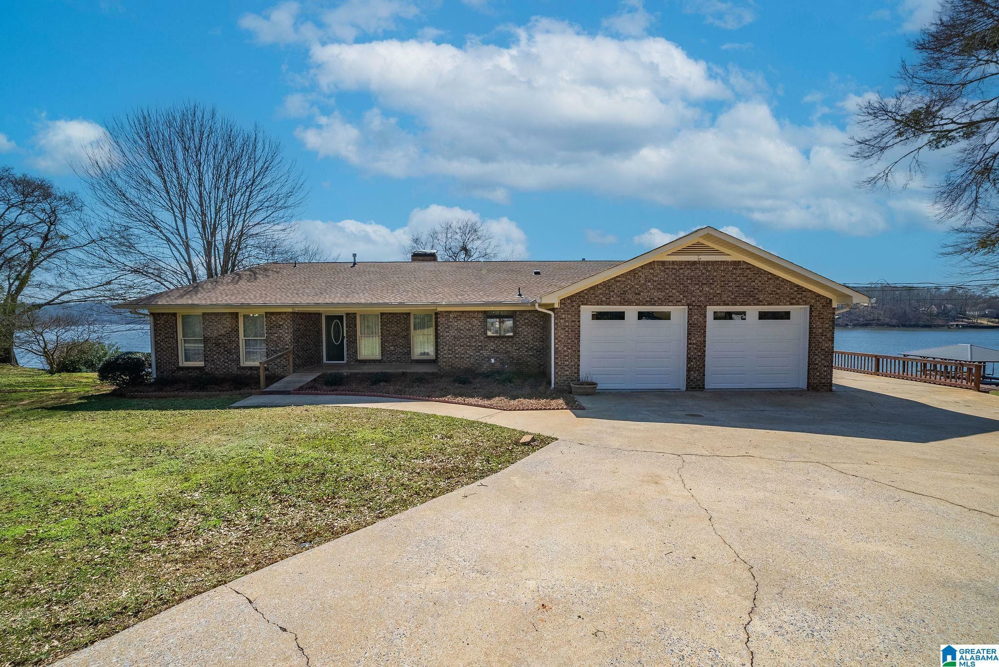 Property Photo: 70 Camelot Lane AL 35160