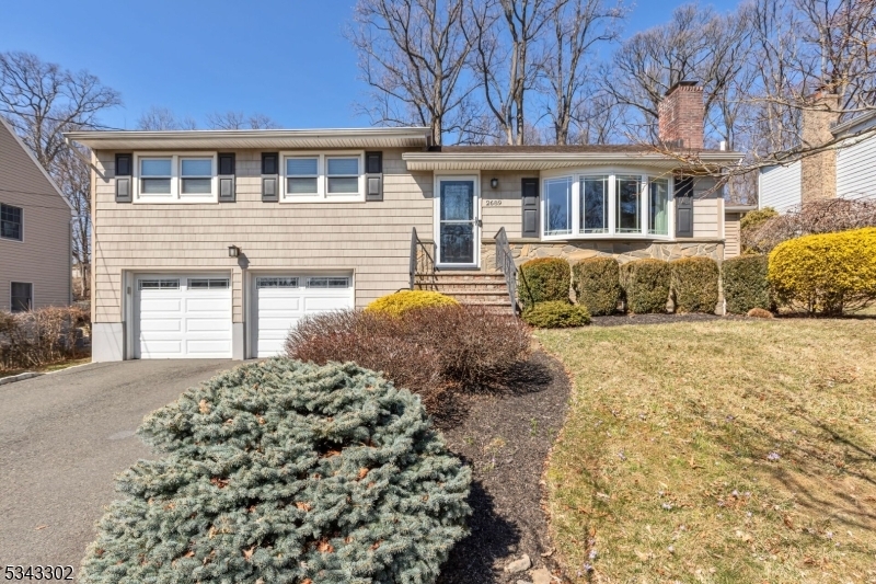 Property Photo:  2689 Skytop Dr  NJ 07076 