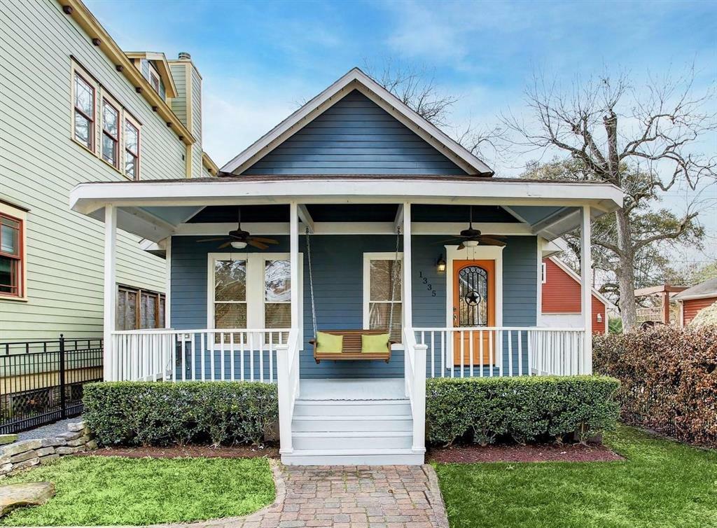 Property Photo: 1335 Rutland Street TX 77008