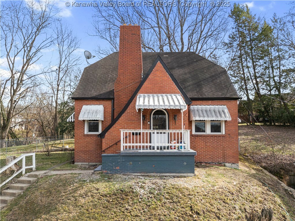 Property Photo:  418 Elm Street  WV 25303 