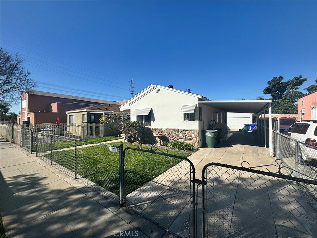 Property Photo: 9629 Virginia Avenue CA 90280