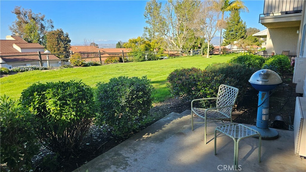 Property Photo:  3367 Punta Alta 1D  CA 92637 