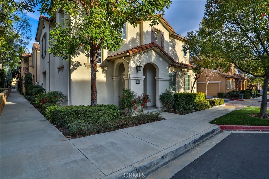 Property Photo: 354 Golden Bear Lane CA 91786