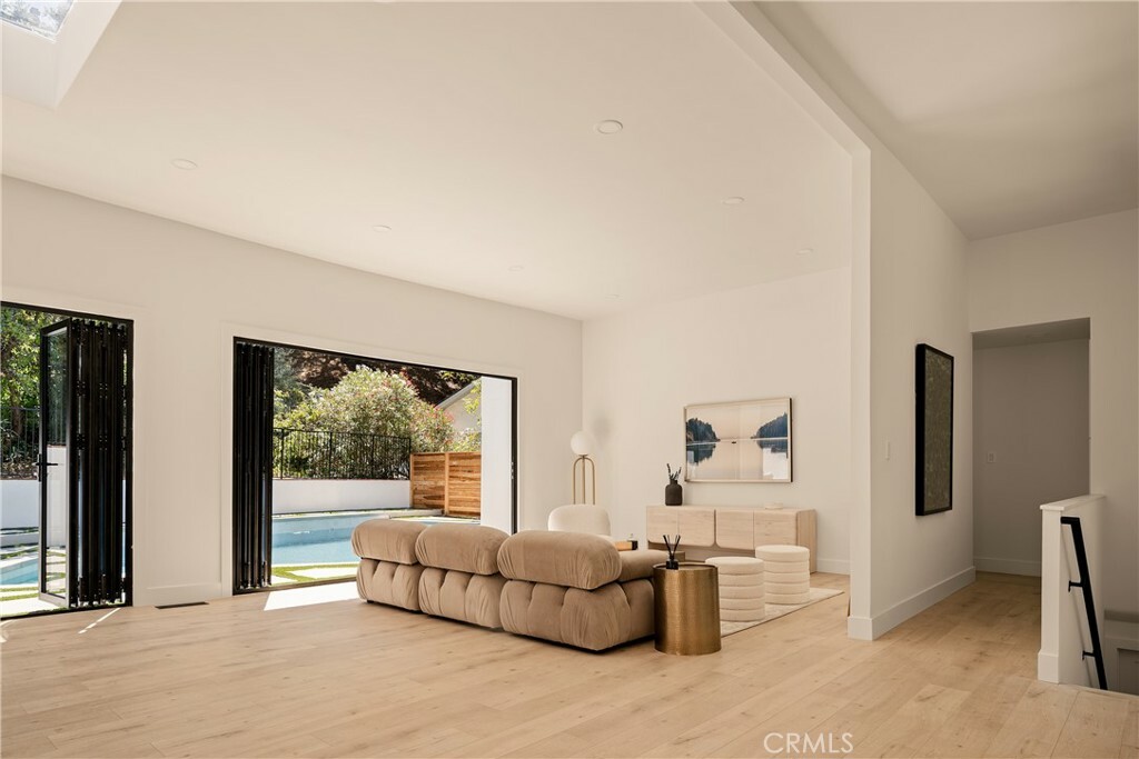 Property Photo: 3219 Laurel Canyon Boulevard CA 91604