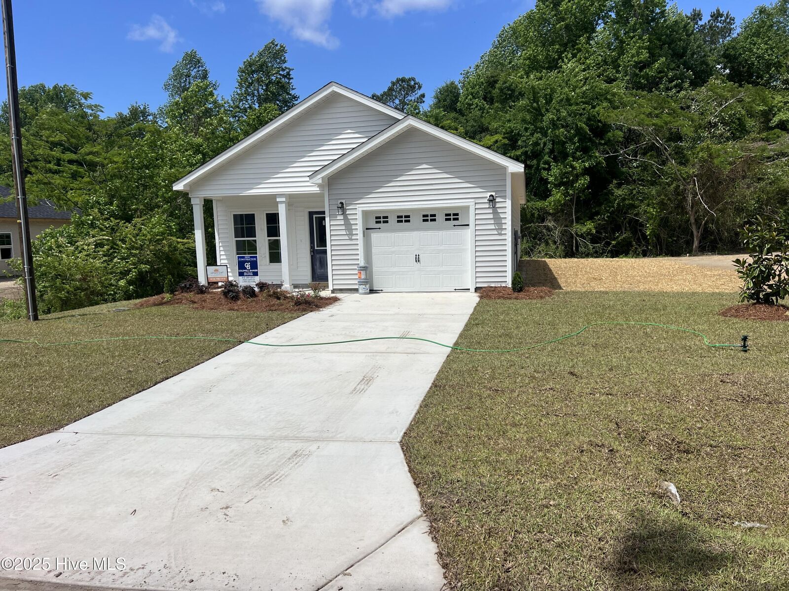 Property Photo: 410 Hadnot Avenue NC 28555