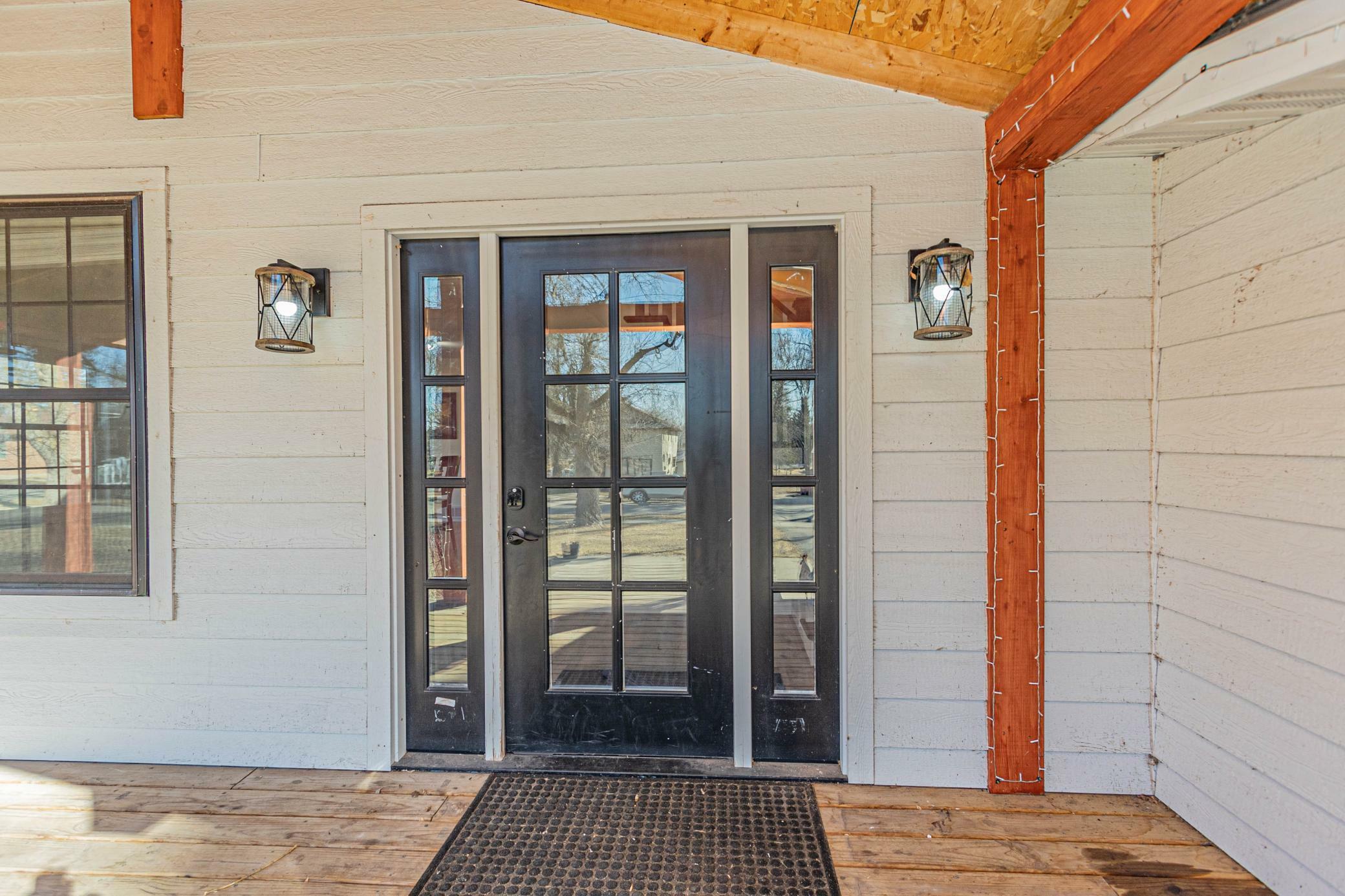 Property Photo: 612 E Division Street MN 56531