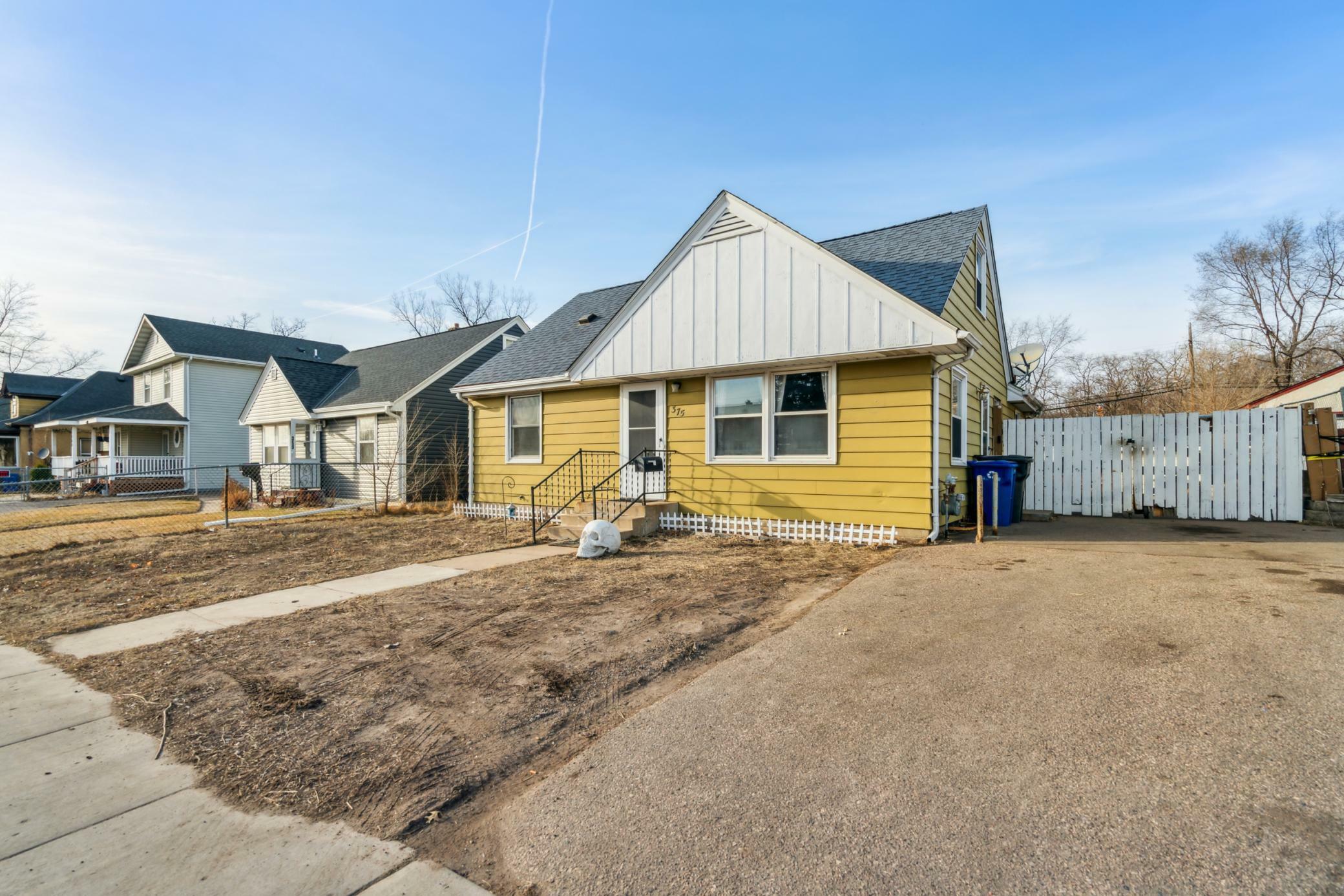 Property Photo:  375 Maryland Avenue E  MN 55130 