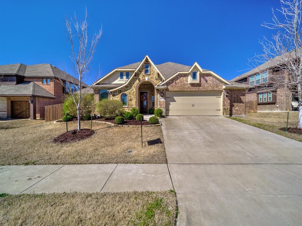 Property Photo:  1917 Maplewood Drive  TX 75154 