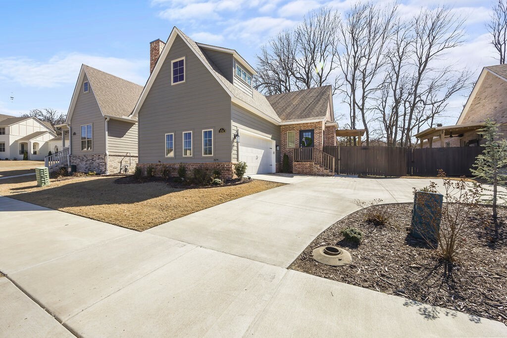 Property Photo: 154 N Hawkstone Drive AR 72704