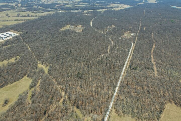 Photo de la propriété: Lot 6 (8.21 Acres) Mink Drive MO 64850