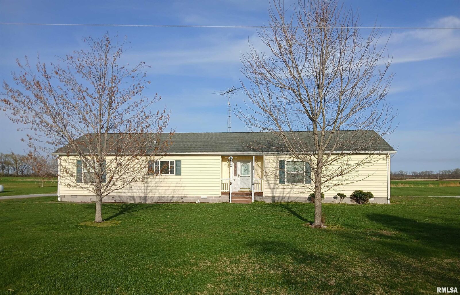 Property Photo: 198 Briley Road IL 62930