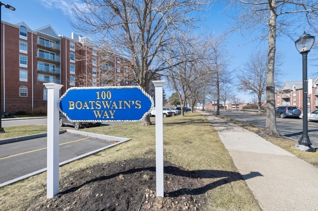 100 Boatswain'S Way 406  Chelsea MA 02150 photo