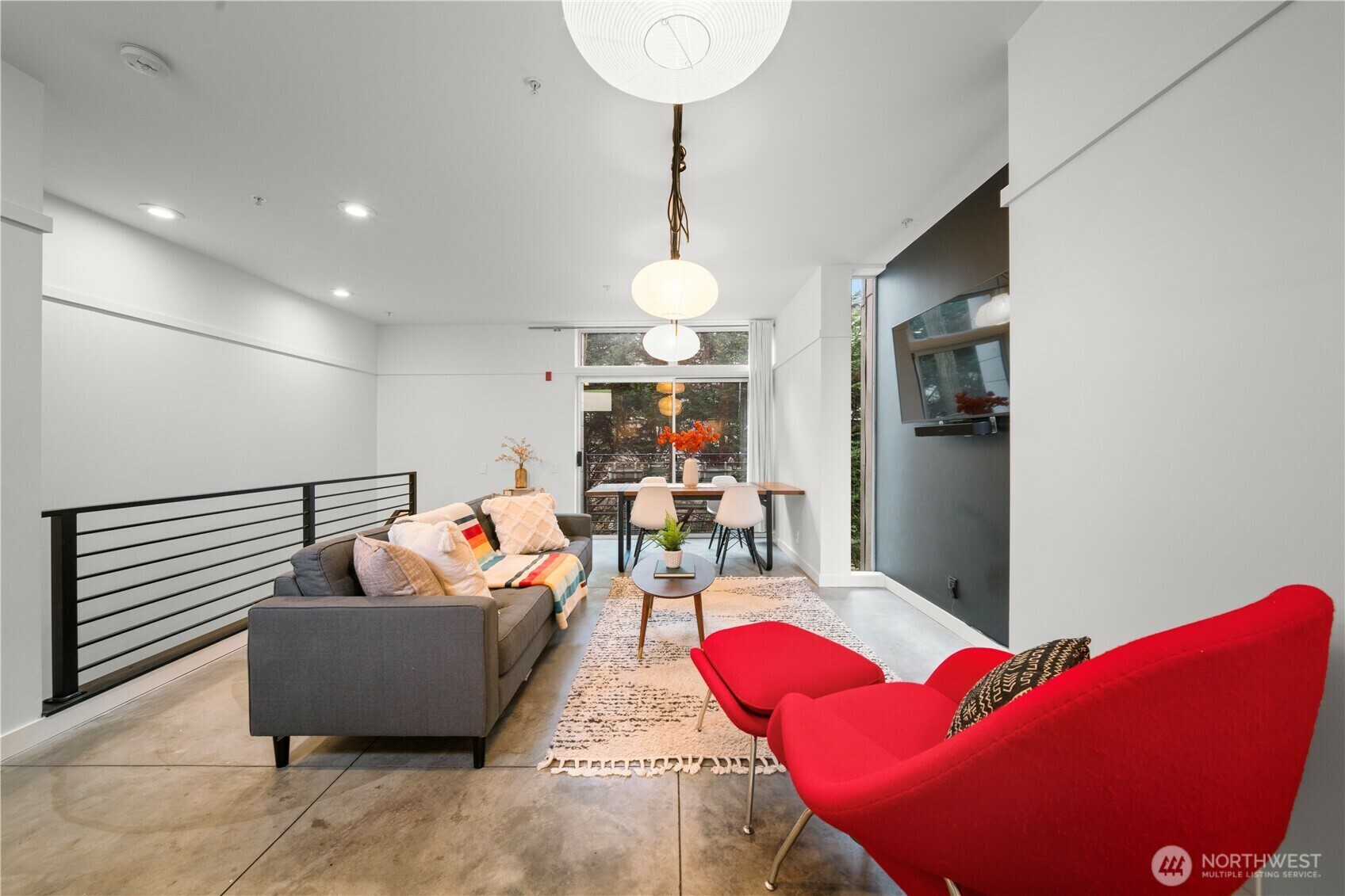 Property Photo: 1413 15th Avenue 3 WA 98122