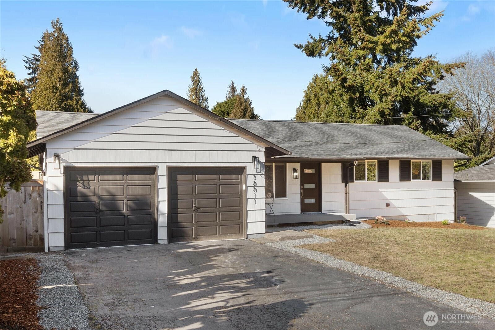 Property Photo:  30011  5th Avenue SW  WA 98023 