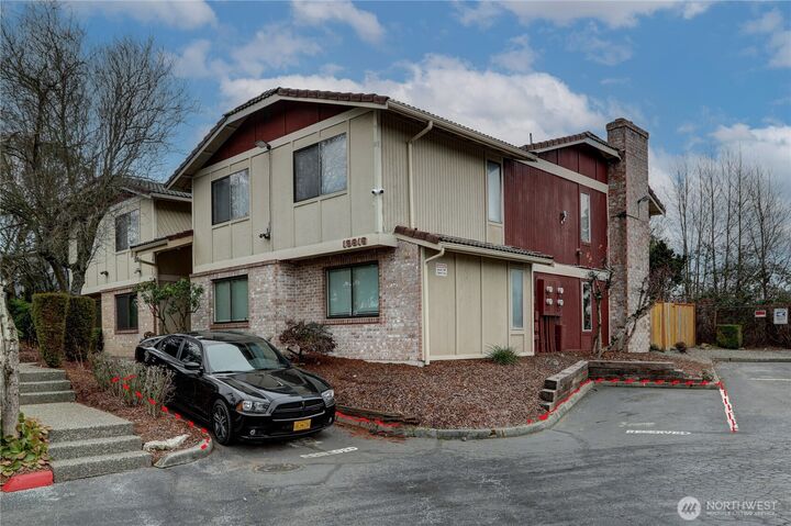 Property Photo: 19816 Military Road S 1 WA 98188