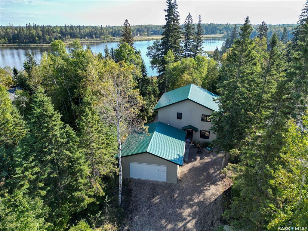 Property Photo: 1305 Laurie Place SK S0J 0N0