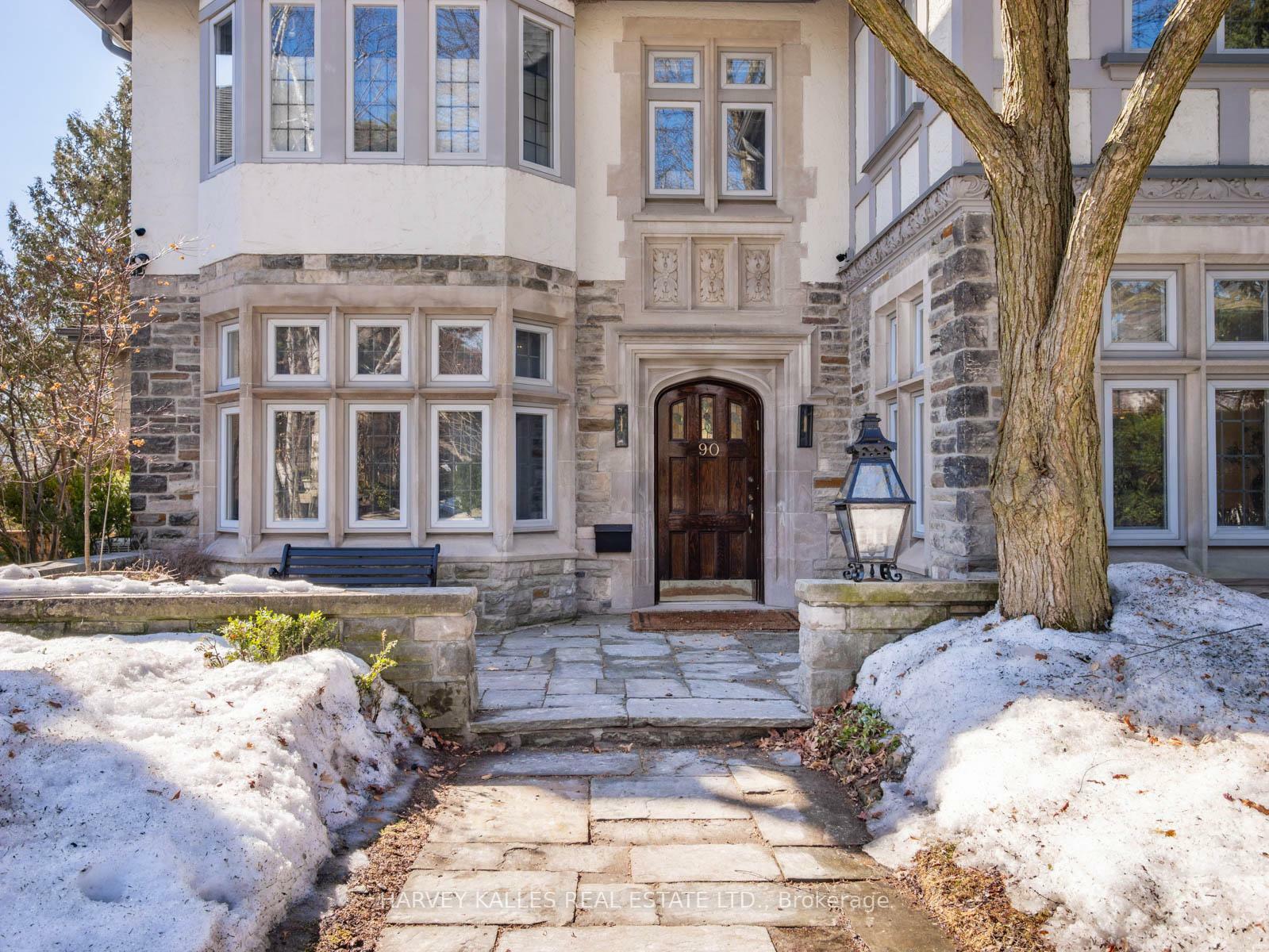 Property Photo: 90 Old Forest Hill Road ON M5P 2R5