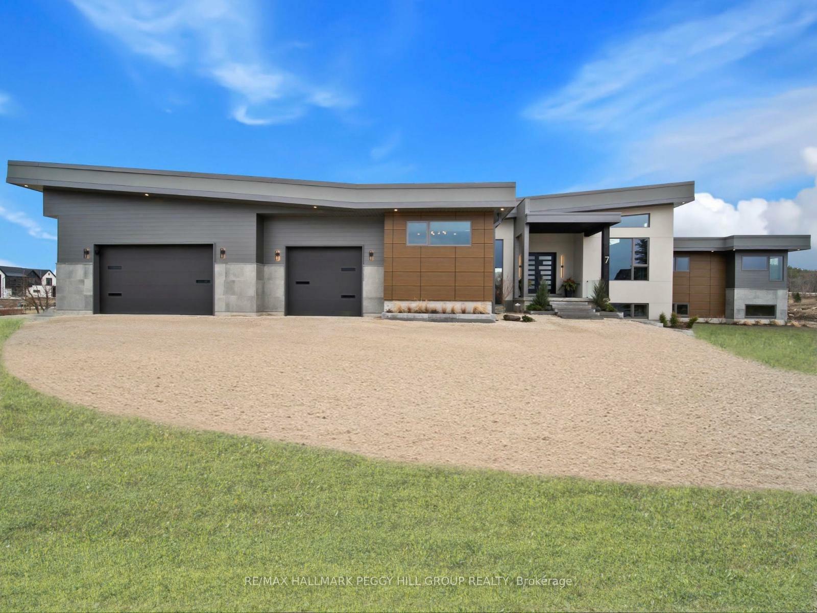 Property Photo: 7 Meadowlark Way ON L9Y 0K1