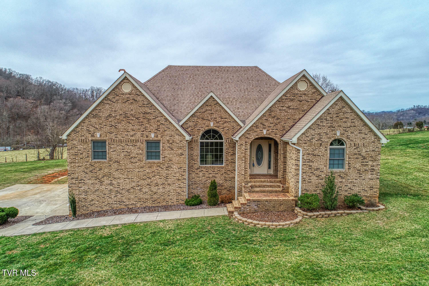 166 Clarksdale Circle  Rogersville TN 37857 photo