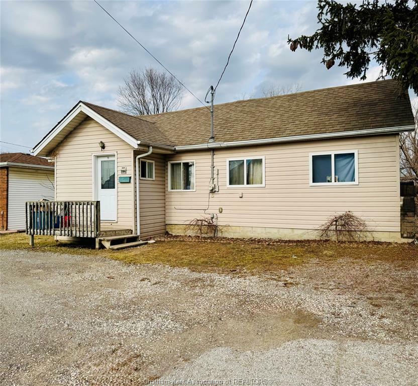 Photo de la propriété:  164 Sandys Street  ON N7L 3P7 