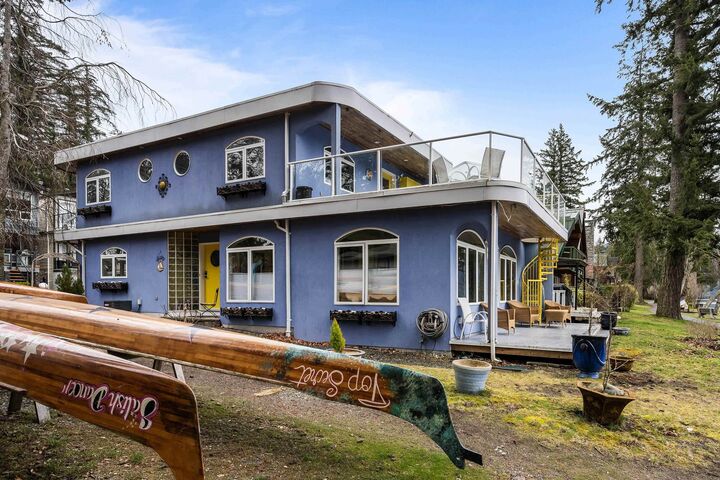 Property Photo: 106 First Avenue BC V2R 4Y4