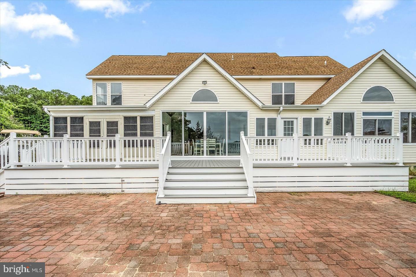 Property Photo: 13222 Muskrattown Road MD 21813