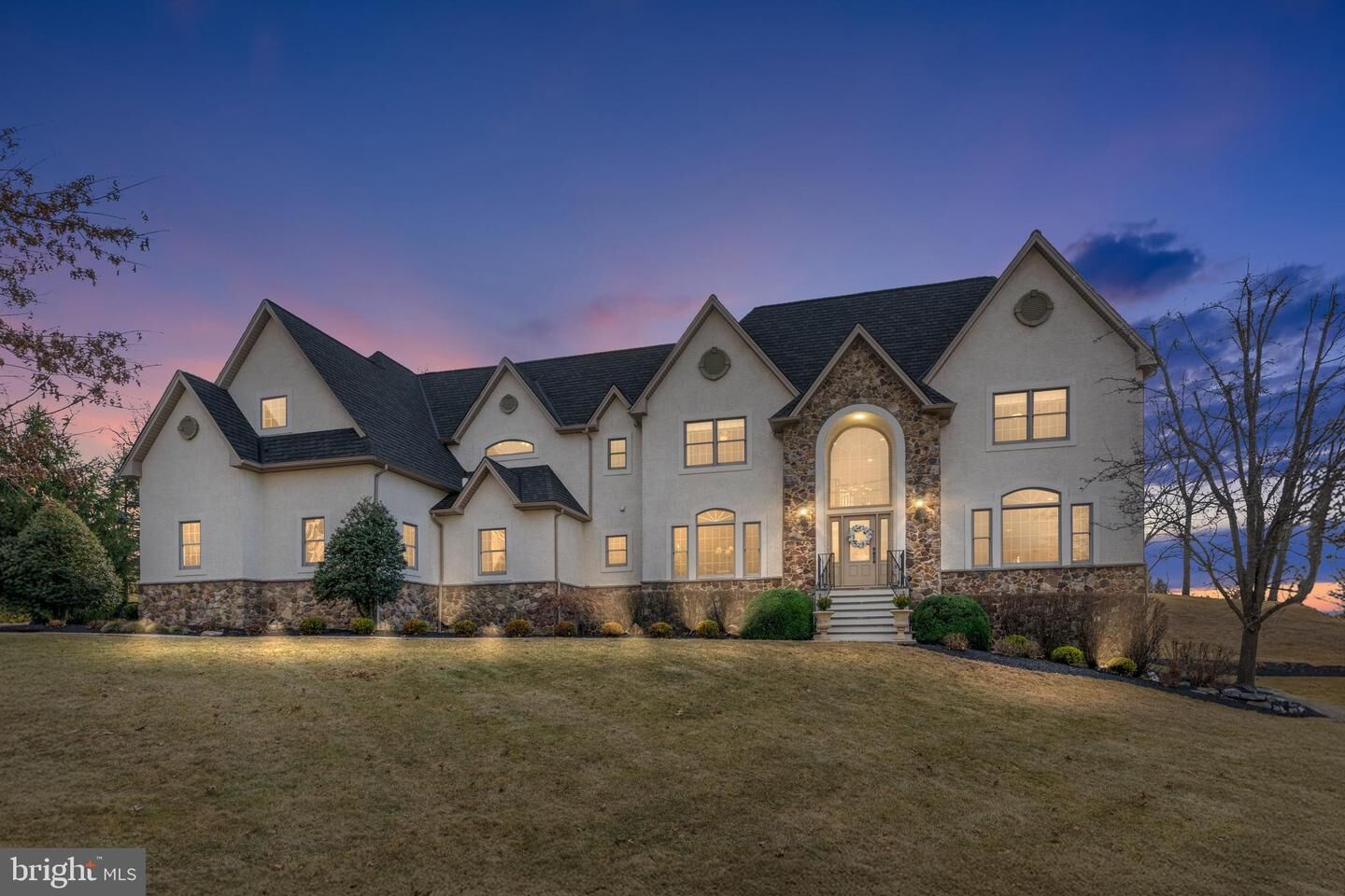 Property Photo:  1460 Jakes Place  PA 18055 
