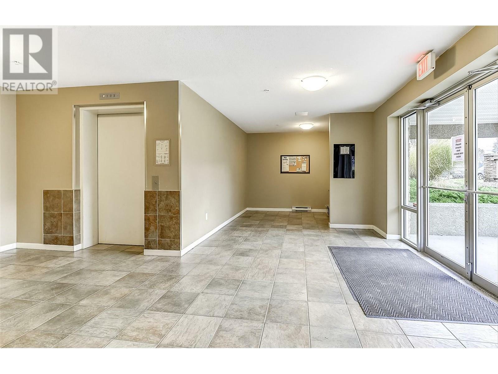 Photo de la propriété: 345 Mills Road 305 BC V1X 4G9