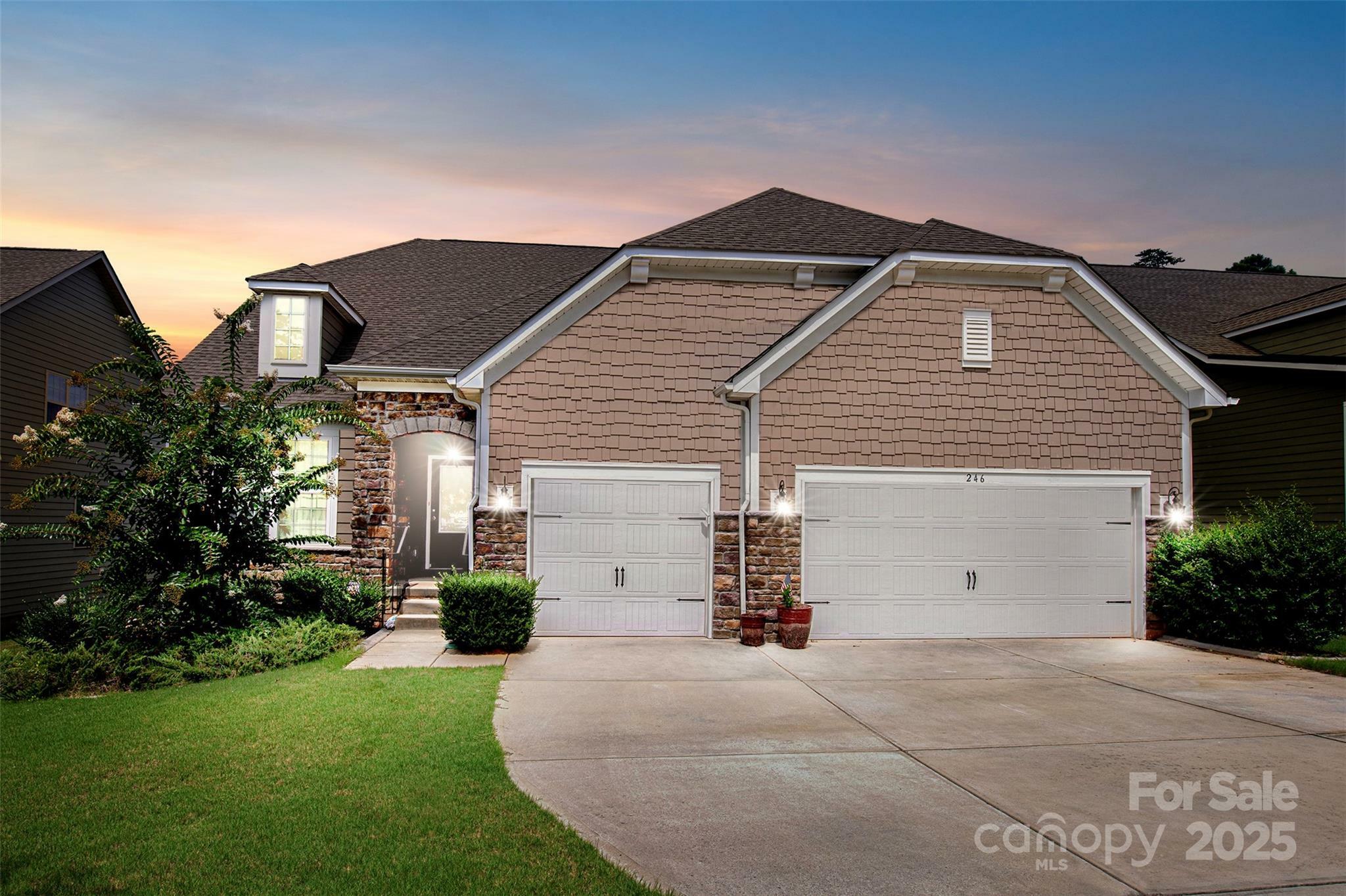 Property Photo:  246 Sweet Briar Drive  SC 29707 