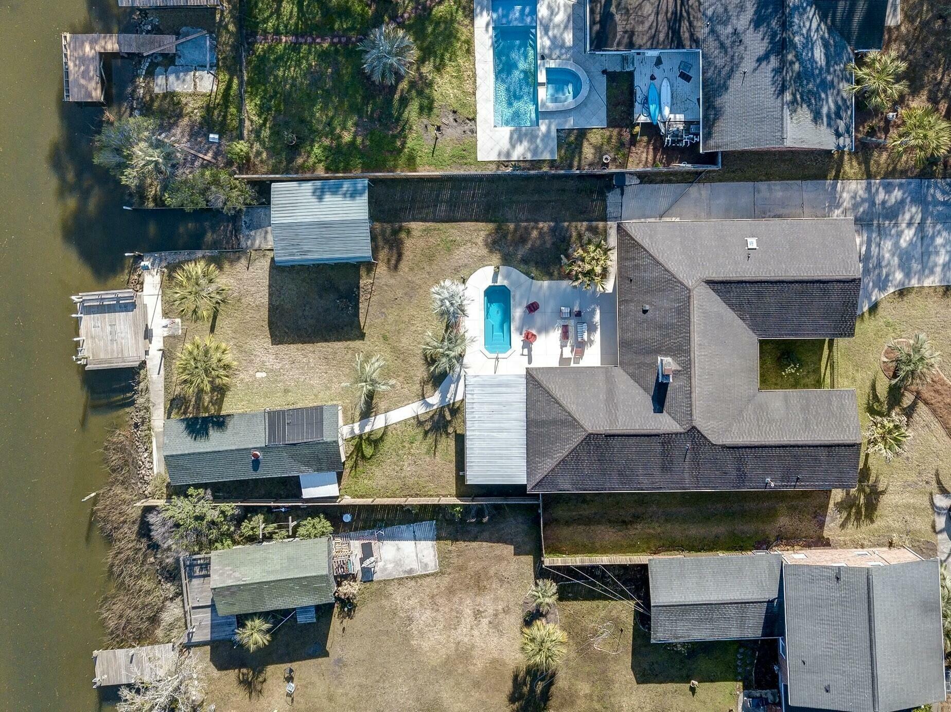 Property Photo: 1886 Capri Drive SC 29407