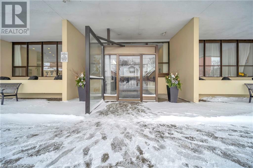Property Photo: 81 Church Street 404 ON N2G 4M1