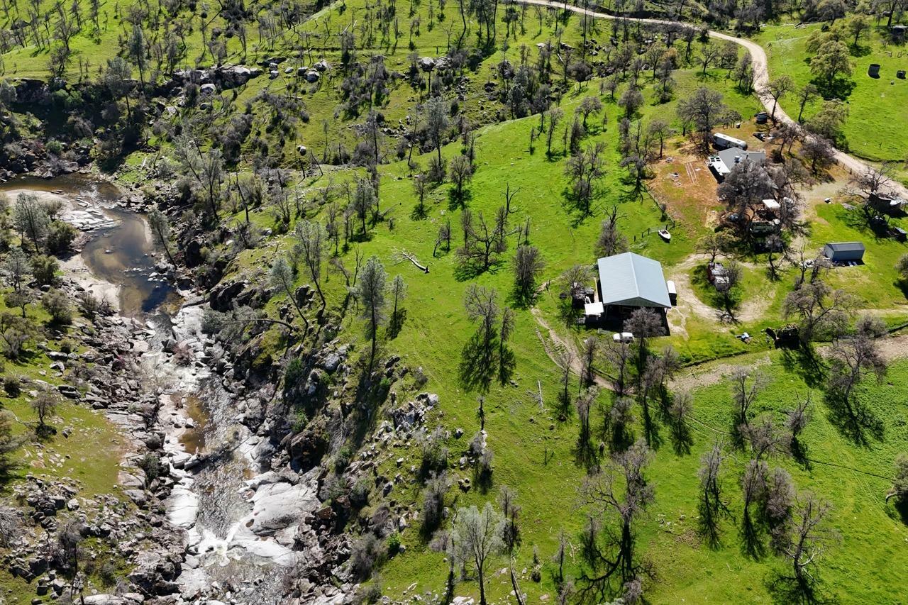 Property Photo: 39249 Road 800 CA 93653