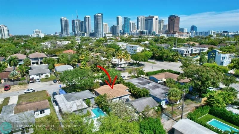 410 SW 10 St  Fort Lauderdale FL 33315 photo