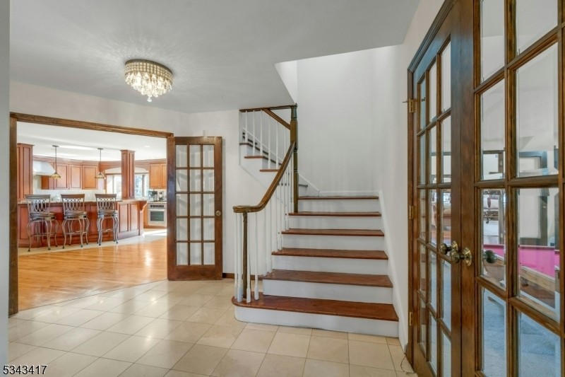 Property Photo: 867 Woodfield Rd NJ 07417