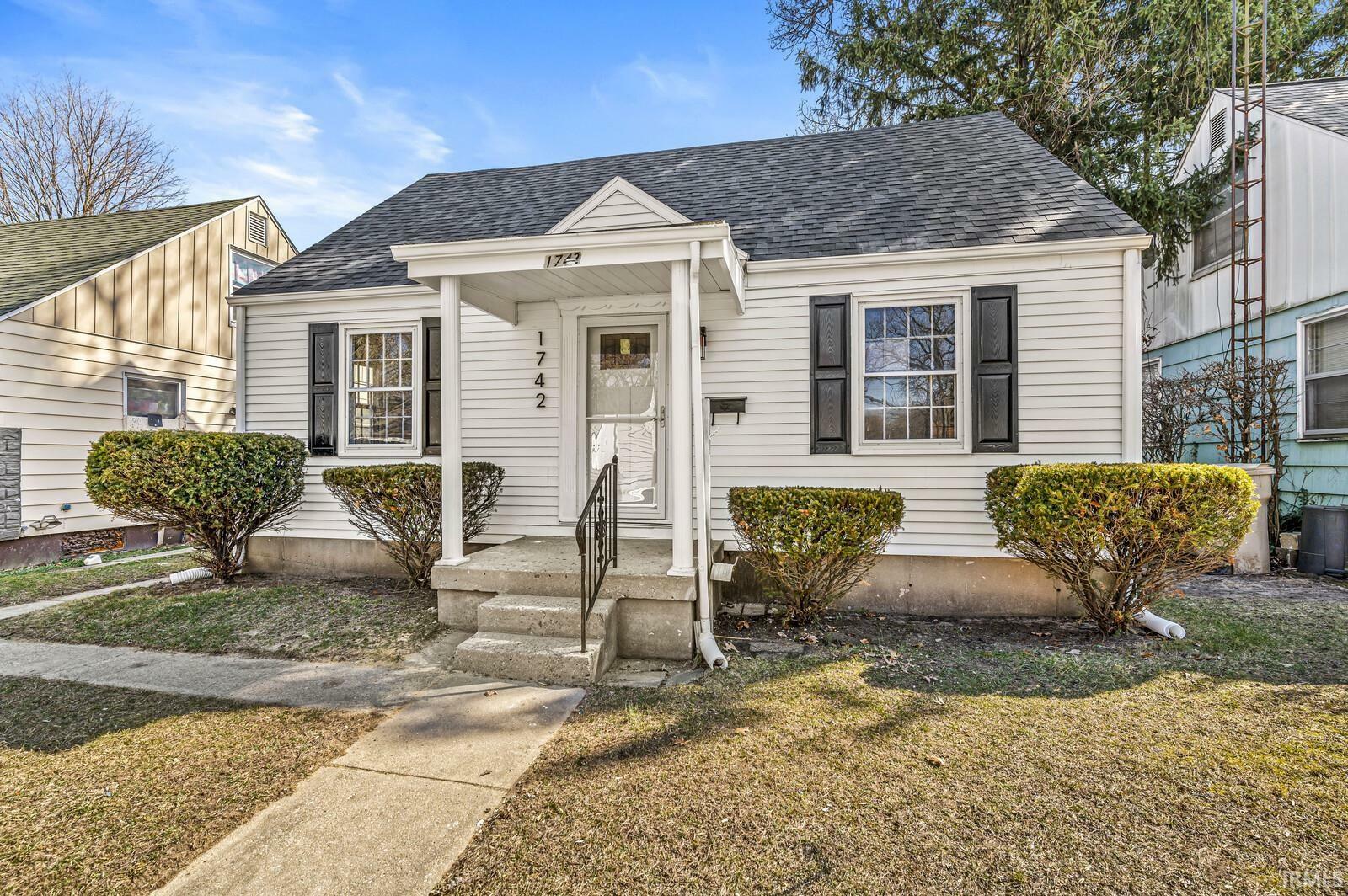 Property Photo: 1742 Johnson Street IN 46628