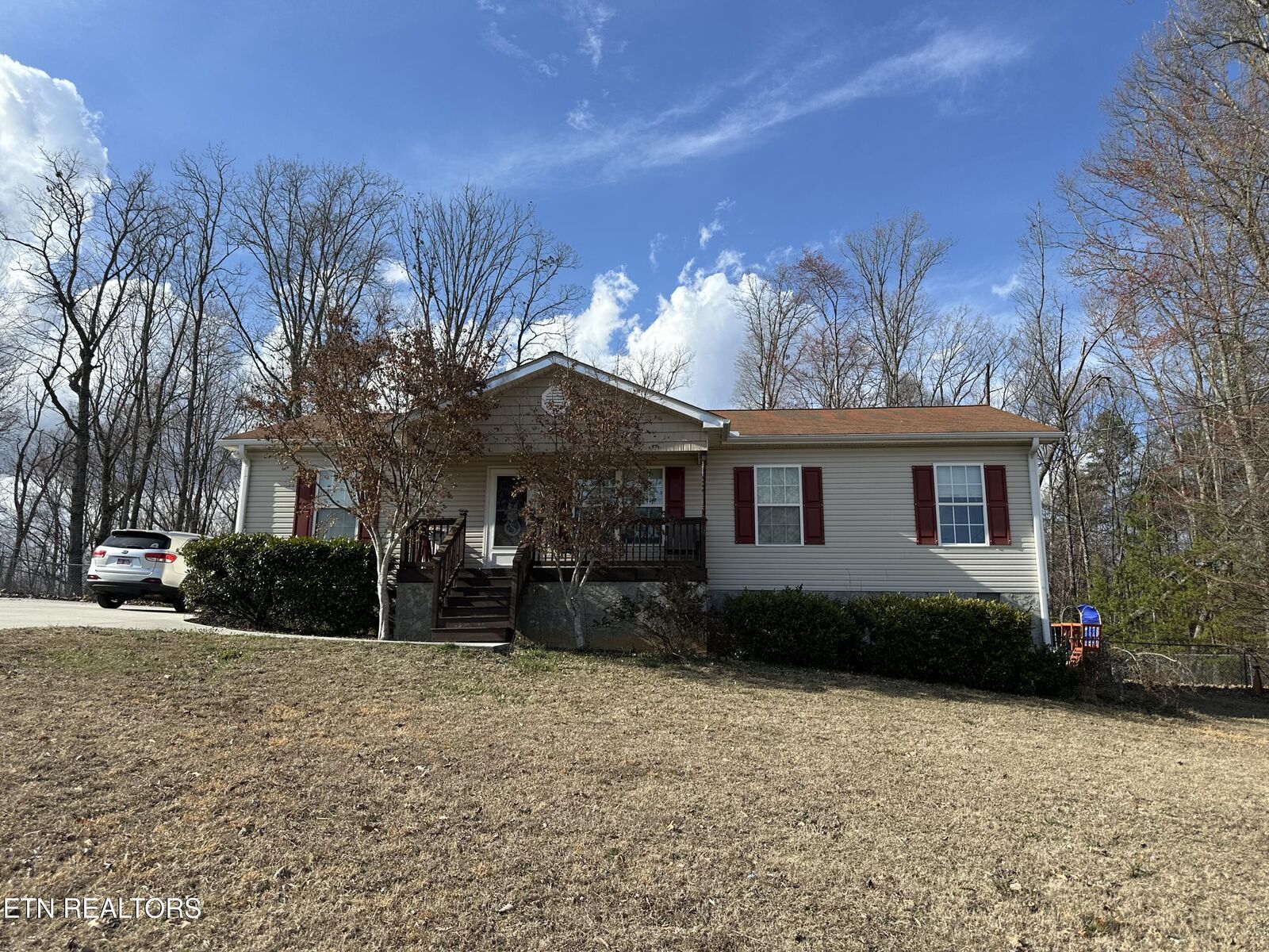 Property Photo: 168 Volunteer Lane TN 37716