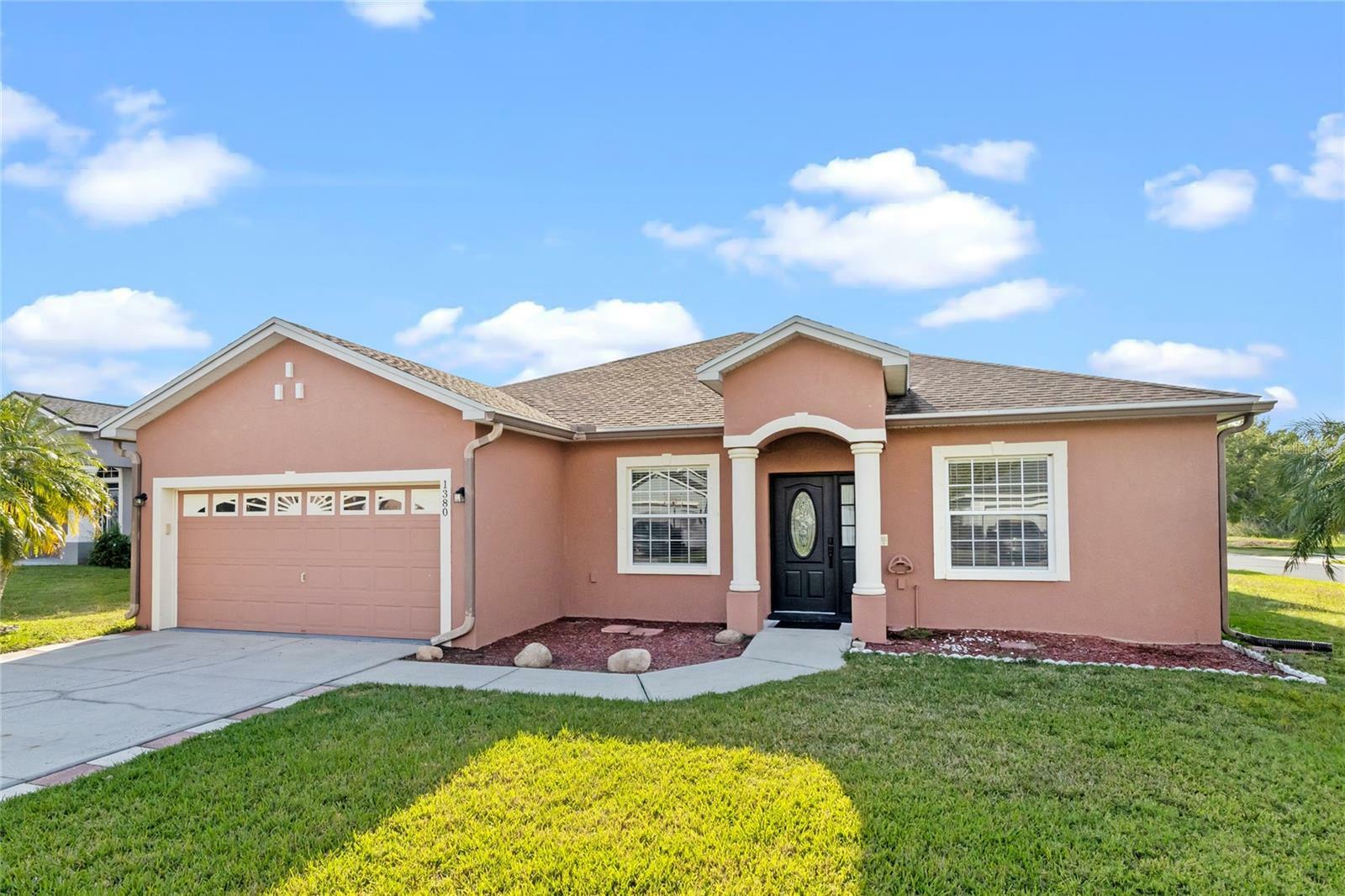 Property Photo:  1380 Normandy Heights Circle  FL 33880 