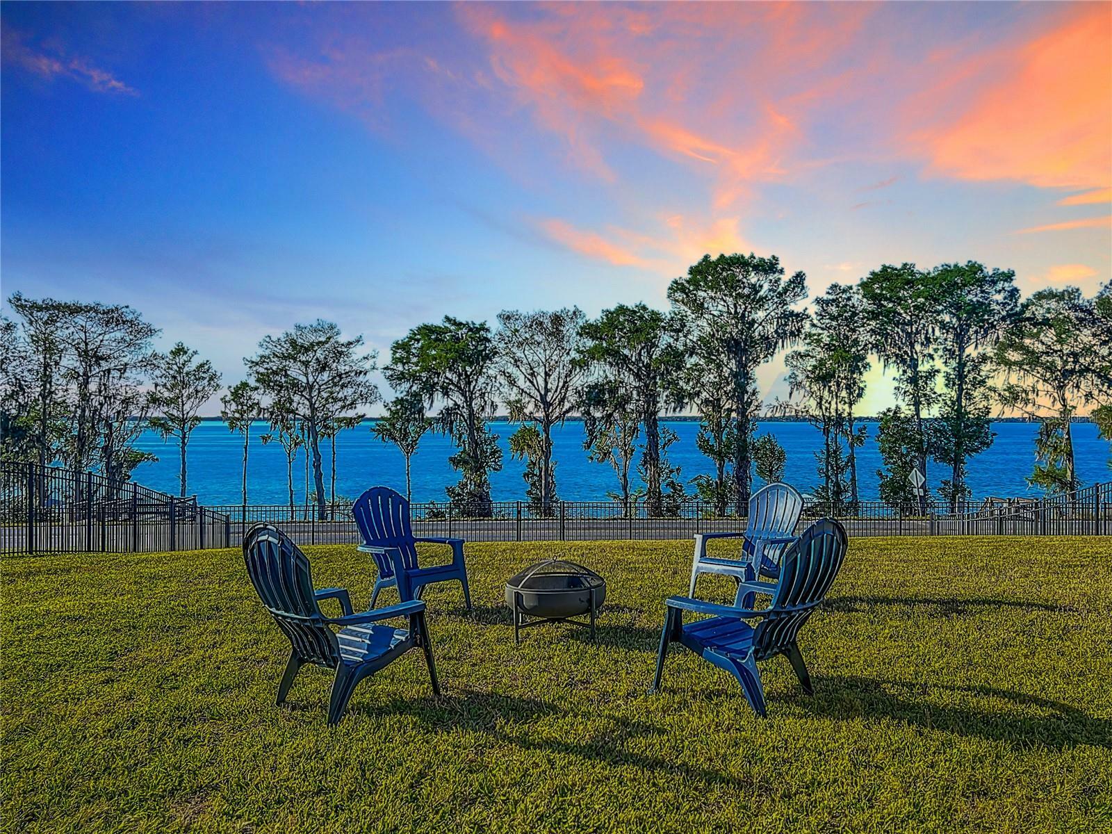 Property Photo: 3279 Landing View FL 32778