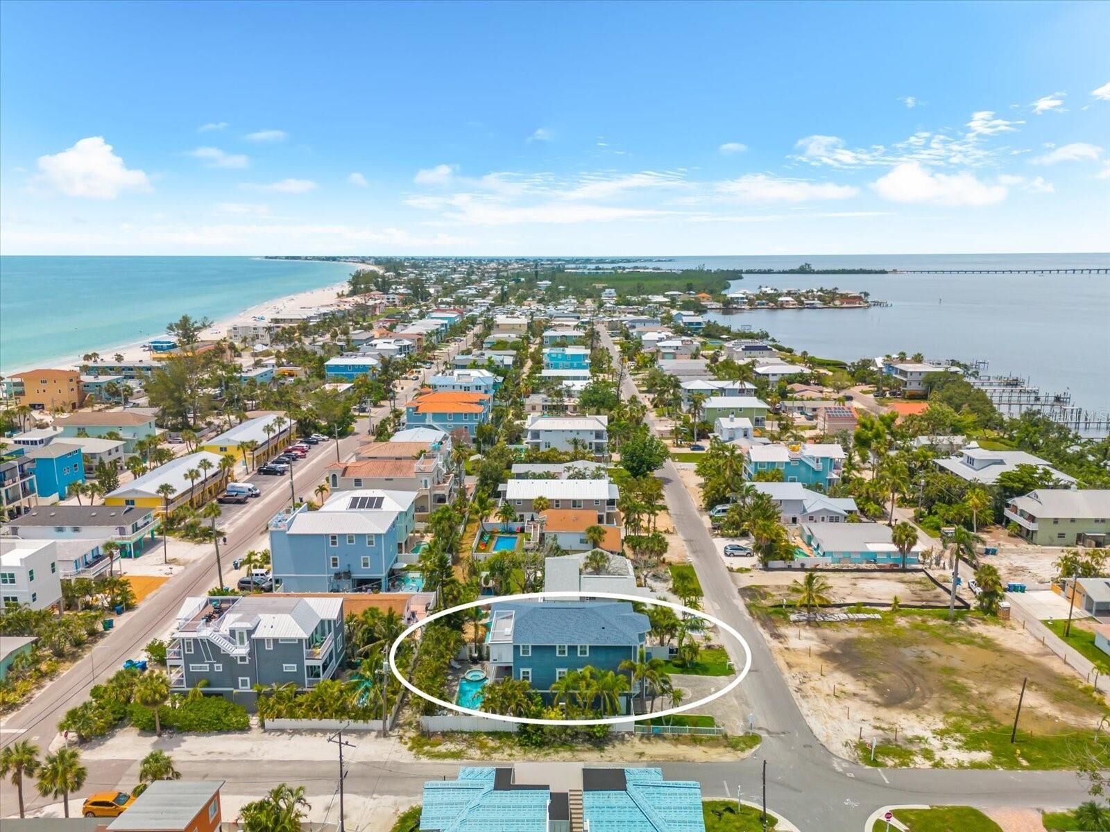 Property Photo: 2300 Avenue B FL 34217