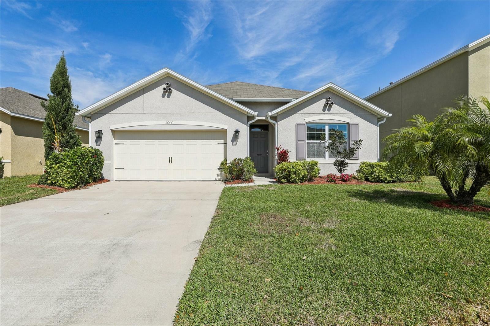 Property Photo: 3646 Maidencain Street FL 34714