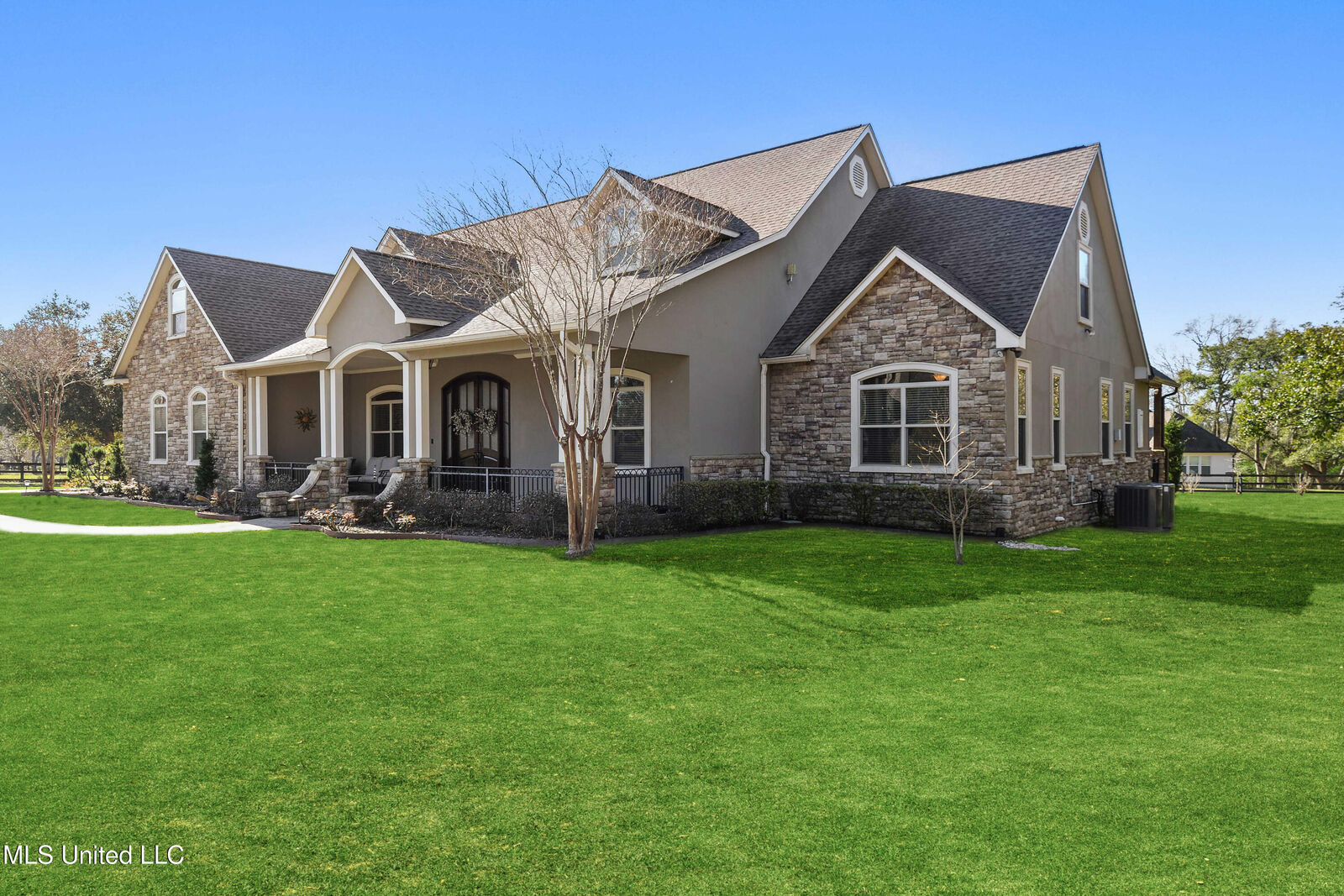Property Photo:  23239 Stablewood Circle  MS 39571 