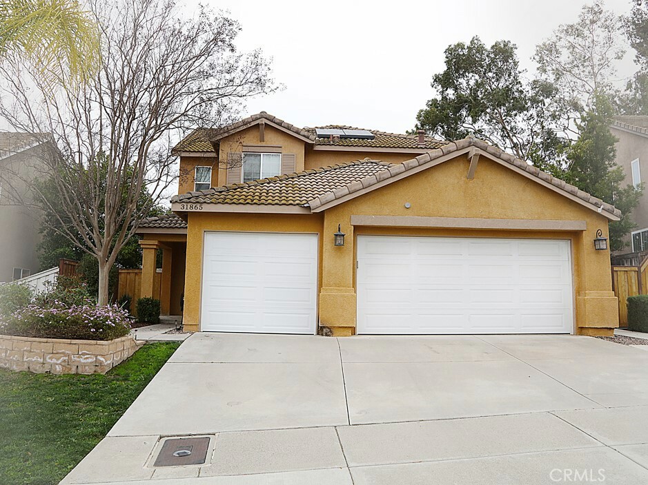 Property Photo:  31865 Via Tafalla  CA 92592 